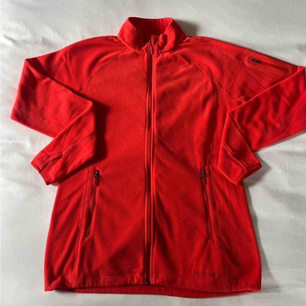 Women’s Marmot full zip fleece. Size large